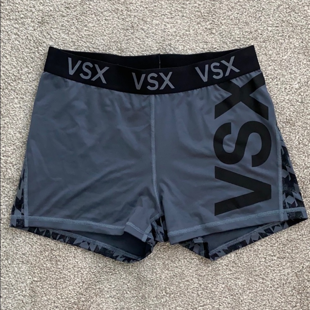VSX Sport Hot shorts - EUC